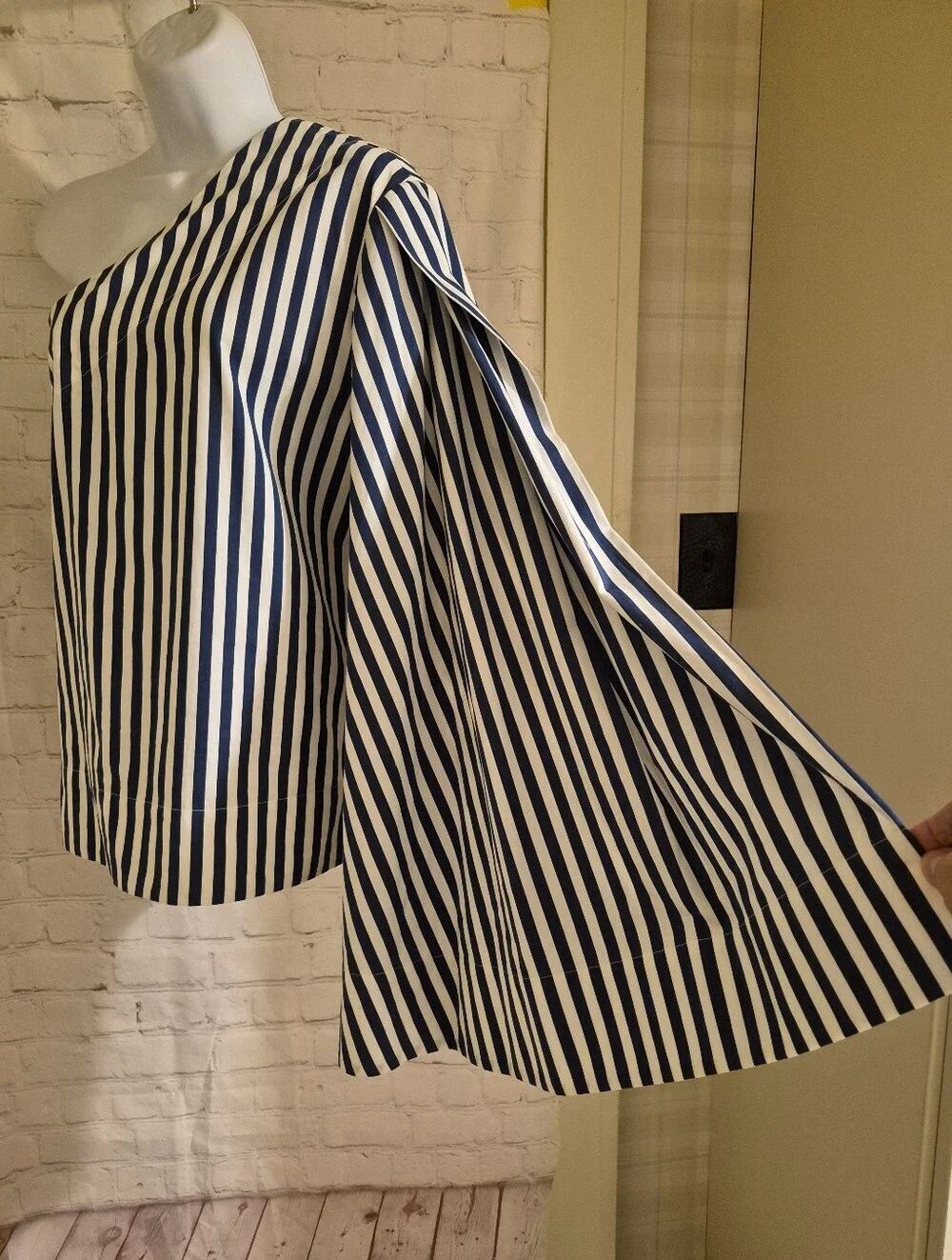 NWT Solace London "Freja" Blue/White One-Shoulder Top w/Dramatic Sleeve Ret $316